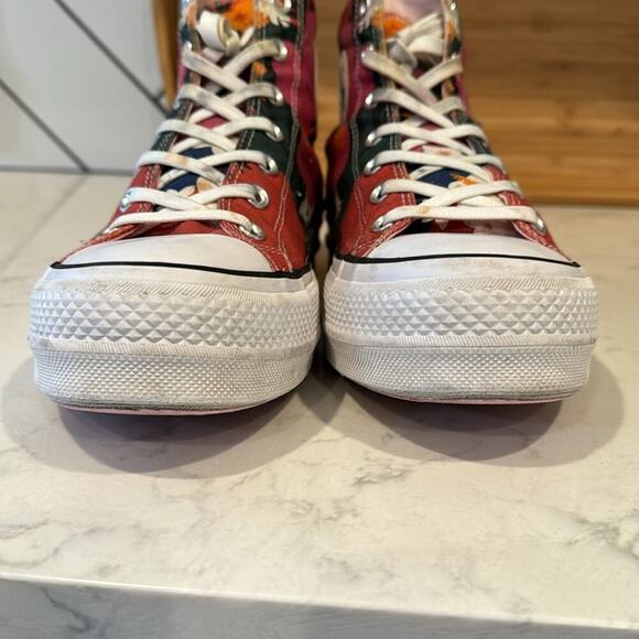 Converse CTAS LIFT HI STRAWBERRY JAM WHITE BLACK platform tropical print size 8 - Picture 5 of 16